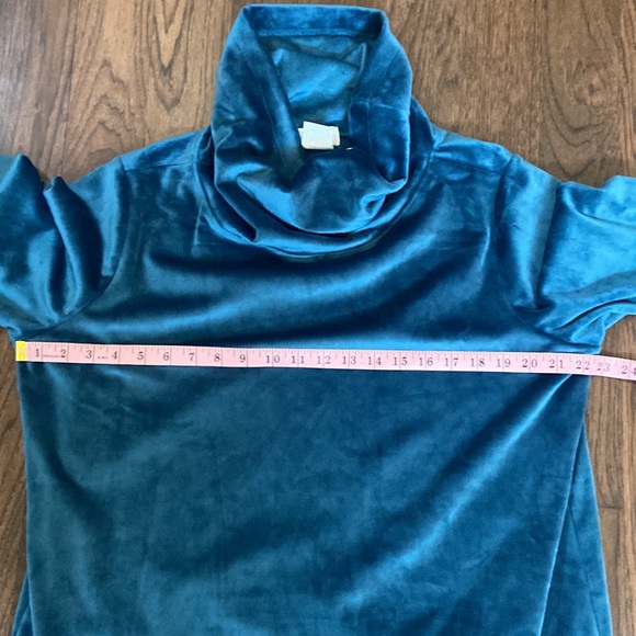 Softies by Paddi Murphy Neck Pullover - Picture 4 of 5